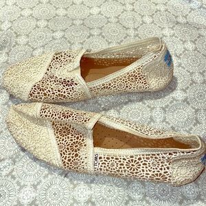 Toms Women's Classic Moroccan Crochet